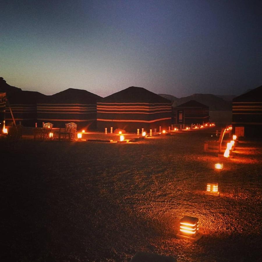 Hotel Wadi Rum Star Wars Camp Esterno foto