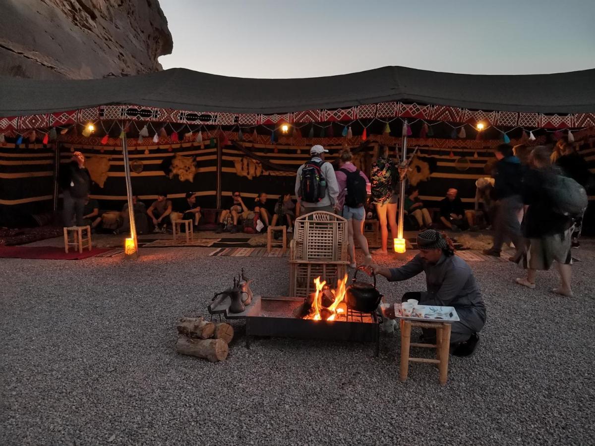 Hotel Wadi Rum Star Wars Camp Esterno foto