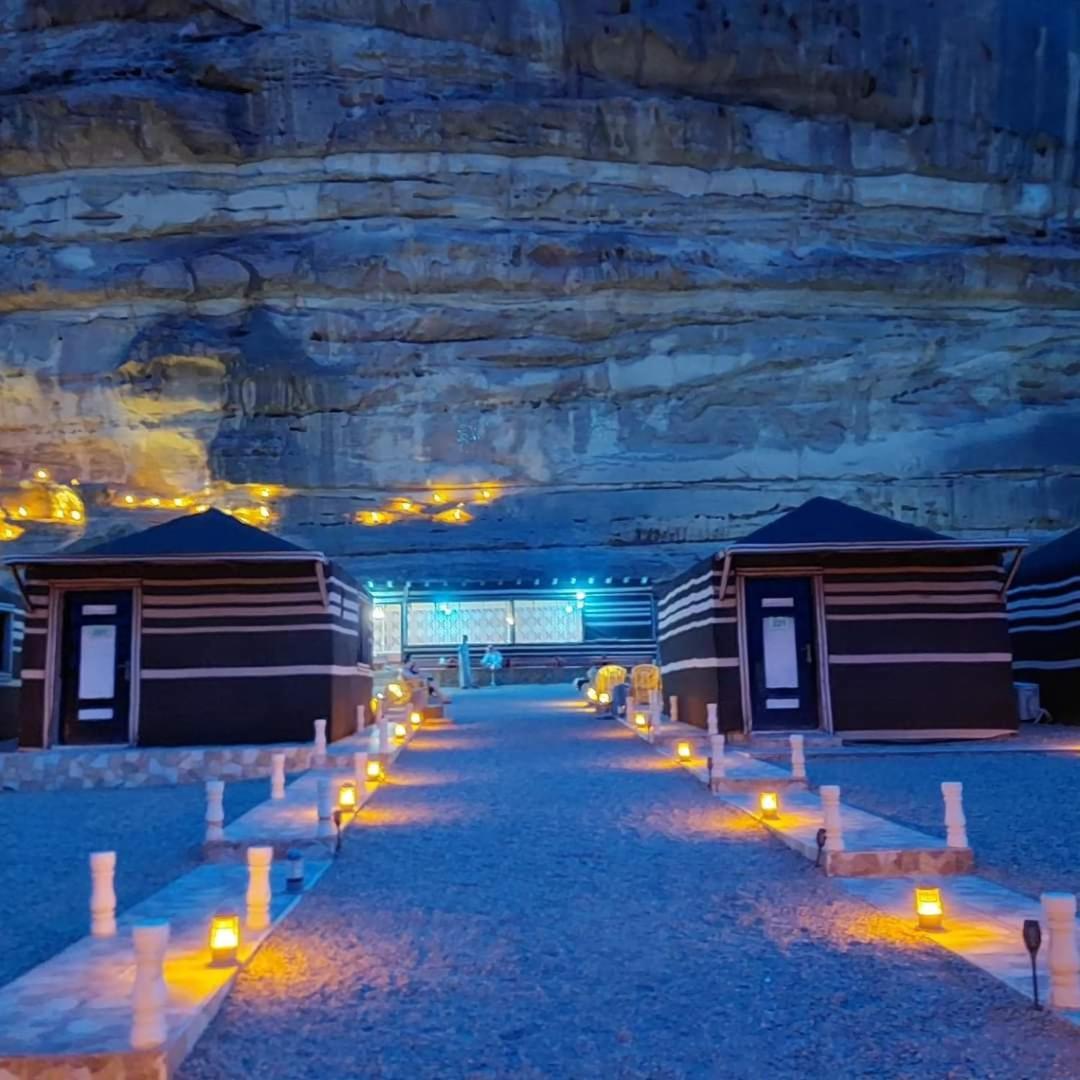 Hotel Wadi Rum Star Wars Camp Esterno foto